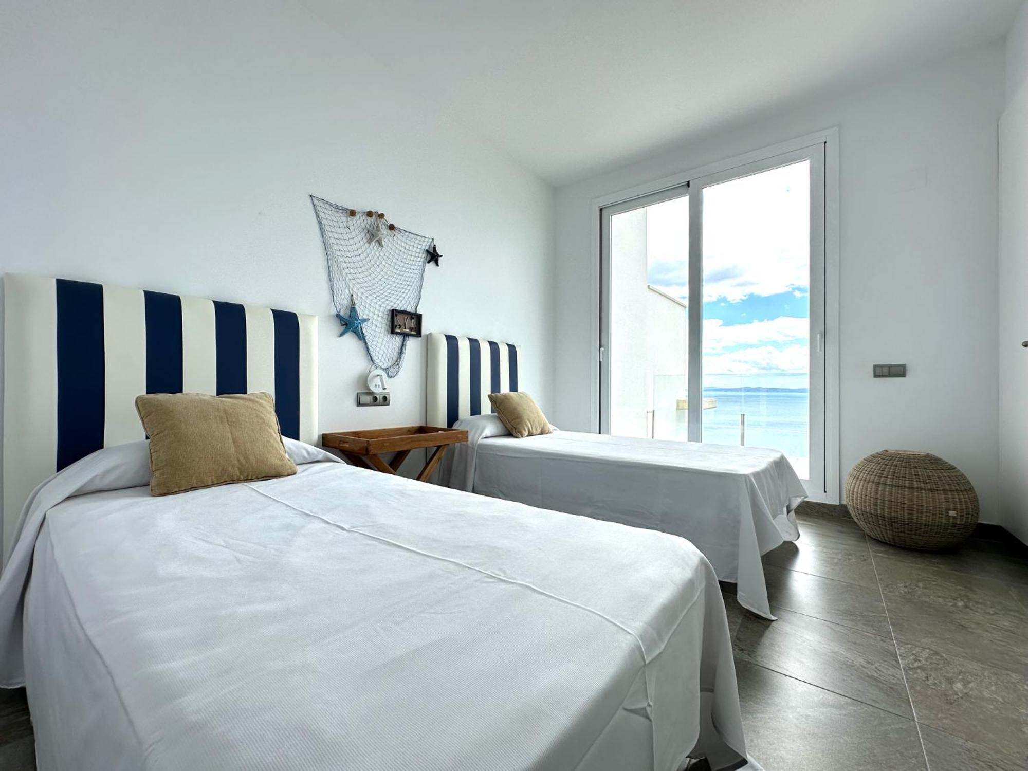Agi Turo Villa Росас Экстерьер фото